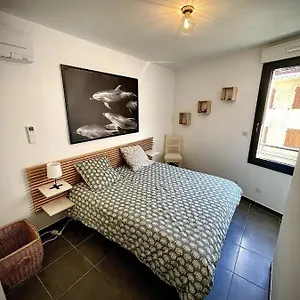Appartement Unique Proche Vieux Port, Et Centre Avec Parking Prive, Marseille